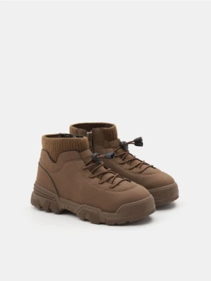 Zdjęcie produktu Sinsay - Sneakersy ocieplane - brązowy
