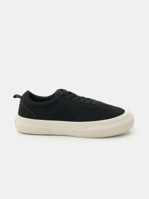 Sinsay - Sneakersy sznurowane z imitacją zamszu - czarny