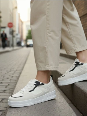 Sinsay - Sneakersy sznurowane z imitacji skóry - wielobarwny