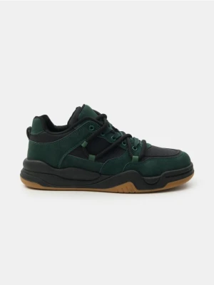 Sinsay - Sneakersy sznurowane z imitacji zamszu - khaki