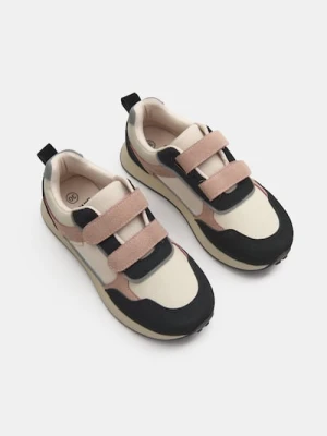 Sinsay - Sneakersy z imitacji zamszu - beżowy