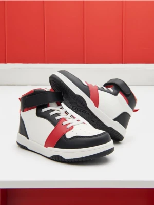 Sinsay - Sneakersy za kostkę - koralowy