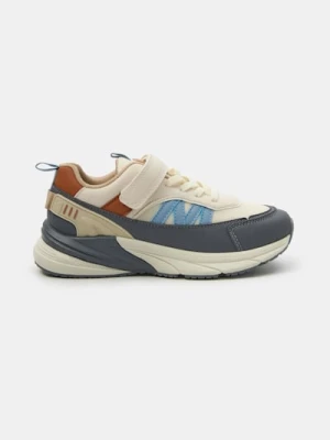 Sinsay - Sneakersy zapinane na rzep z elastycznymi sznurówkami - wielobarwny