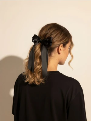 Sinsay - Spinka do włosów w kształcie kokardy - czarny