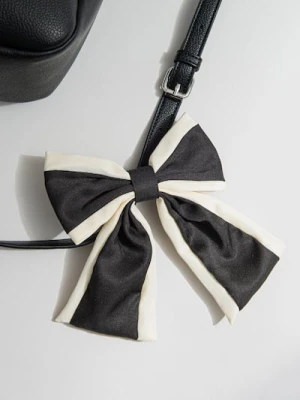 Sinsay - Spinka do włosów w kształcie kokardy - czarny