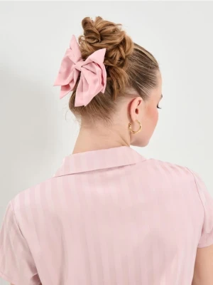 Sinsay - Spinka do włosów w kształcie kokardy - różowy