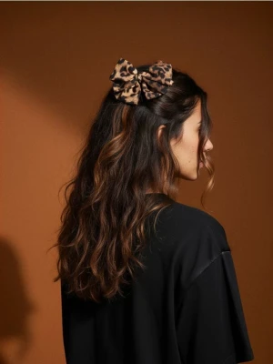 Sinsay - Spinka do włosów w kształcie kokardy - wielobarwny