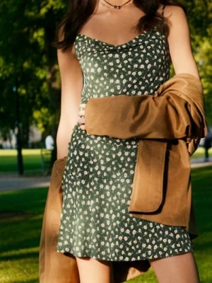 Sinsay - Spódnica mini w kwiaty - wielobarwny