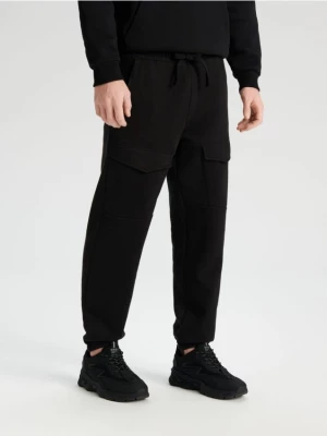 Sinsay - Spodnie comfort jogger - czarny