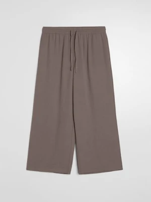 Sinsay - Spodnie culotte z kieszeniami - brązowy