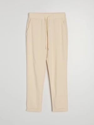 Sinsay - Spodnie cygaretki - kremowy