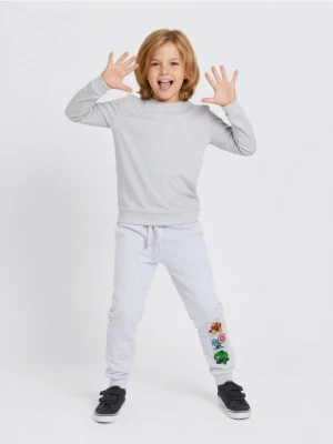 Sinsay - Spodnie dresowe Avengers - szary