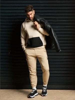 Sinsay - Spodnie dresowe jogger - beżowy