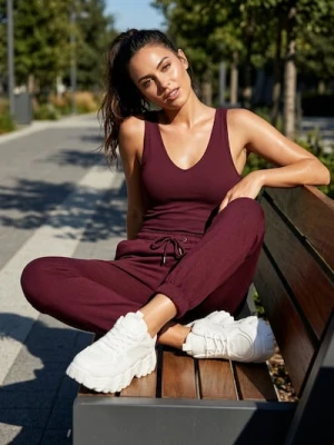 Sinsay - Spodnie dresowe jogger - bordowy