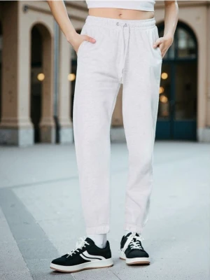 Sinsay - Spodnie dresowe jogger - Inny