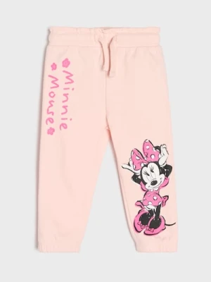 Sinsay - Spodnie dresowe jogger z nadrukiem Minnie Mouse - różowy