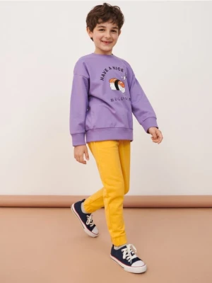 Sinsay - Spodnie dresowe jogger - żółty