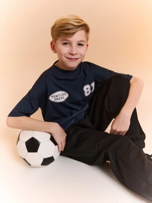 Sinsay - Spodnie dresowe loose - czarny