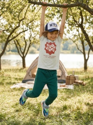 Sinsay - Spodnie dresowe loose - zielony