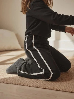 Sinsay - Spodnie dresowe wide leg - czarny