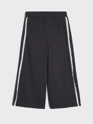 Sinsay - Spodnie dresowe wide leg z ozdobną koronką - szary