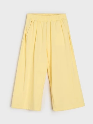 Sinsay - Spodnie dresowe wide leg - żółty