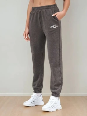 Sinsay - Spodnie dresowe - zielony