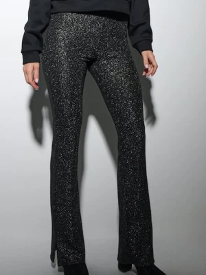 Sinsay - Spodnie flare z metalizowaną nicią - czarny