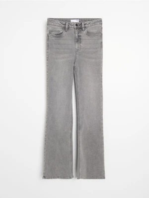 Sinsay - Spodnie jeansowe flare - szary