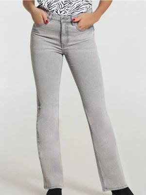 Sinsay - Spodnie jeansowe flare - szary