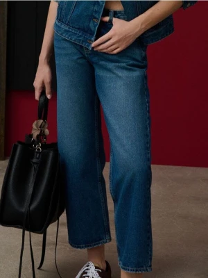 Sinsay - Spodnie jeansowe - granatowy