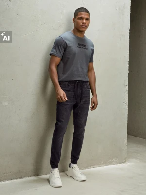 Sinsay - Spodnie jogger slim fit - czarny