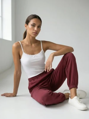 Sinsay - Spodnie jogger z domieszką wiskozy soft touch - pomarańczowy
