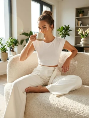 Sinsay - Spodnie palazzo z paskiem - kremowy