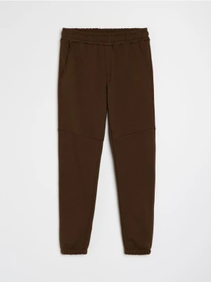 Sinsay - Spodnie regular fit - brązowy