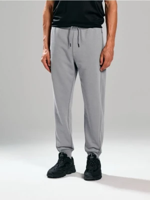 Sinsay - Spodnie regular fit - szary