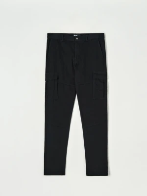 Sinsay - Spodnie slim cargo - czarny