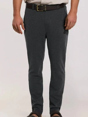 Sinsay - Spodnie slim fit - czarny