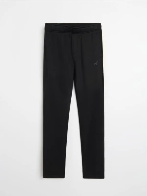 Sinsay - Spodnie straight fit - czarny
