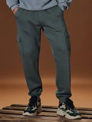 Sinsay - Spodnie tapered cargo fit - khaki