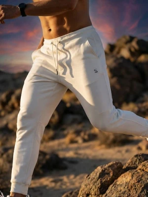 Sinsay - Spodnie tapered fit SNSY PERFORMANCE - biały