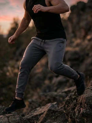 Sinsay - Spodnie tapered fit - szary