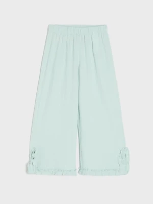 Sinsay - Spodnie tkaninowe z ozdobną falbanką - zielony