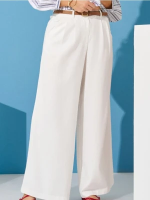Sinsay - Spodnie wide leg z domieszką lnu - kremowy