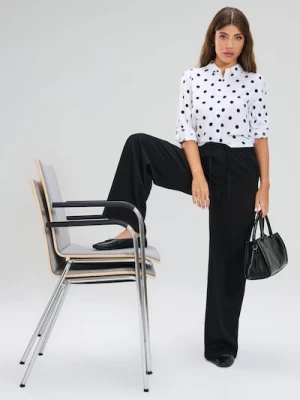 Sinsay - Spodnie wide leg z kieszeniami - czarny