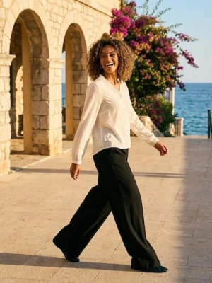 Sinsay - Spodnie wide leg z kieszeniami - czarny