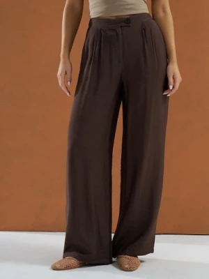 Sinsay - Spodnie wide leg z zakładkami - brązowy