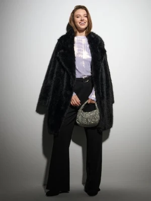 Sinsay - Spodnie wide leg z zakładkami i ozdobną klamrą - czarny