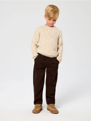 Sinsay - Spodnie z domieszką wiskozy - brązowy