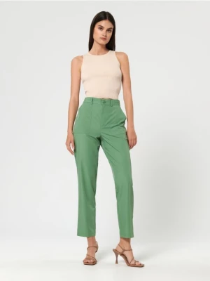 Sinsay - Spodnie z kieszeniami - zielony